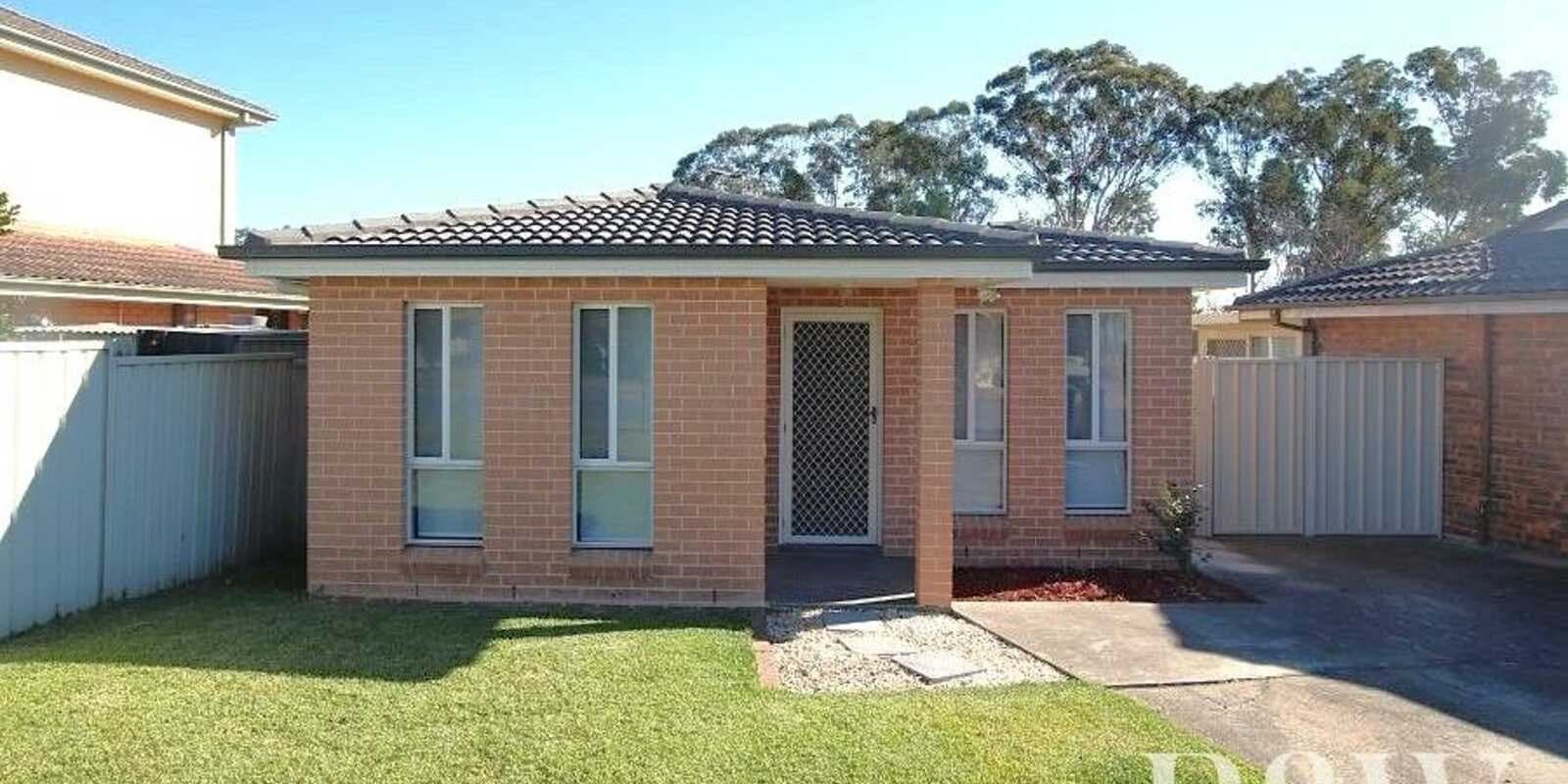 1A Barcoo Close Erskine Park, Park - Image 1