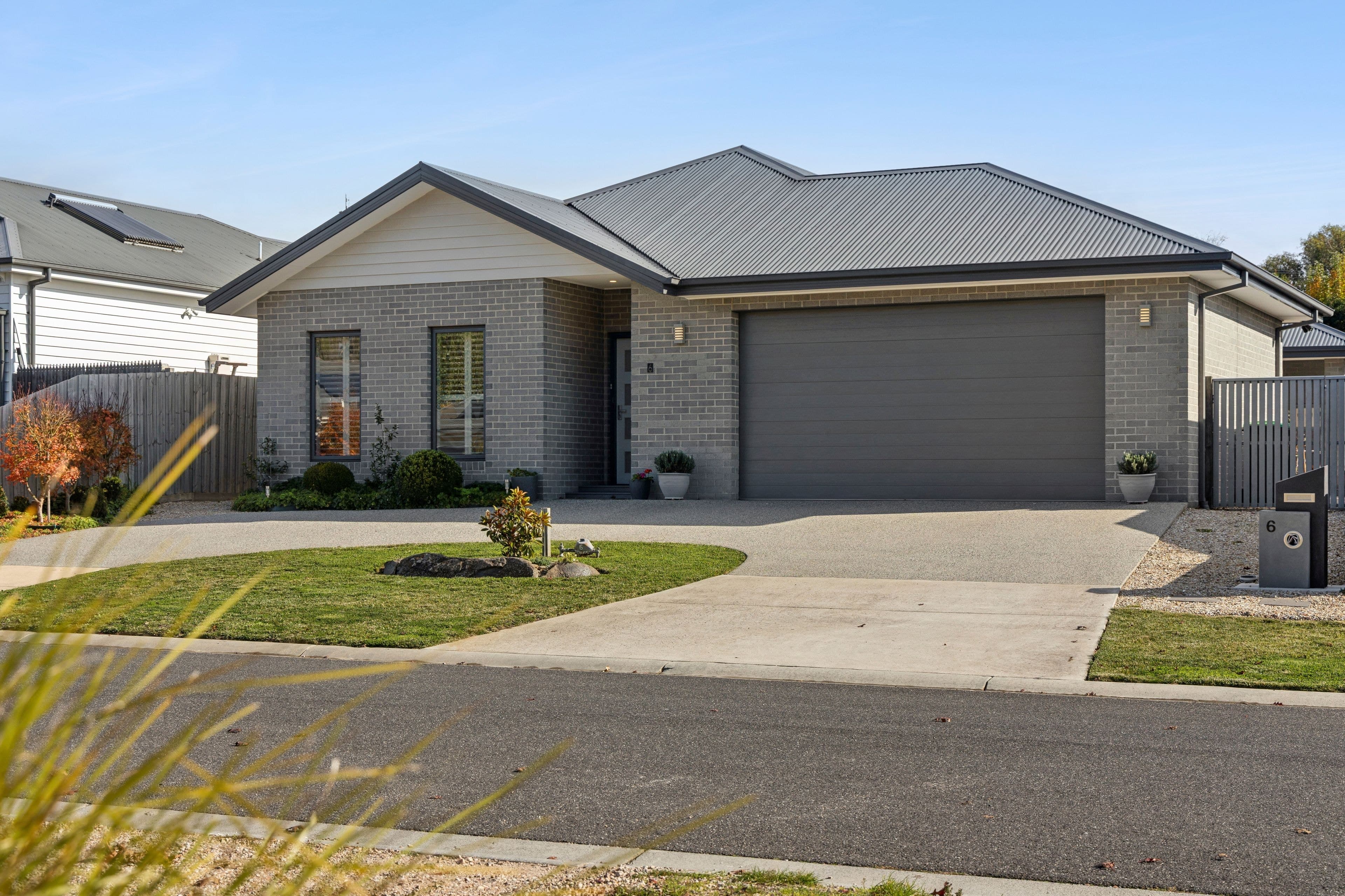6 Jones Court, Woodend VIC 3442, Woodend - Image 1