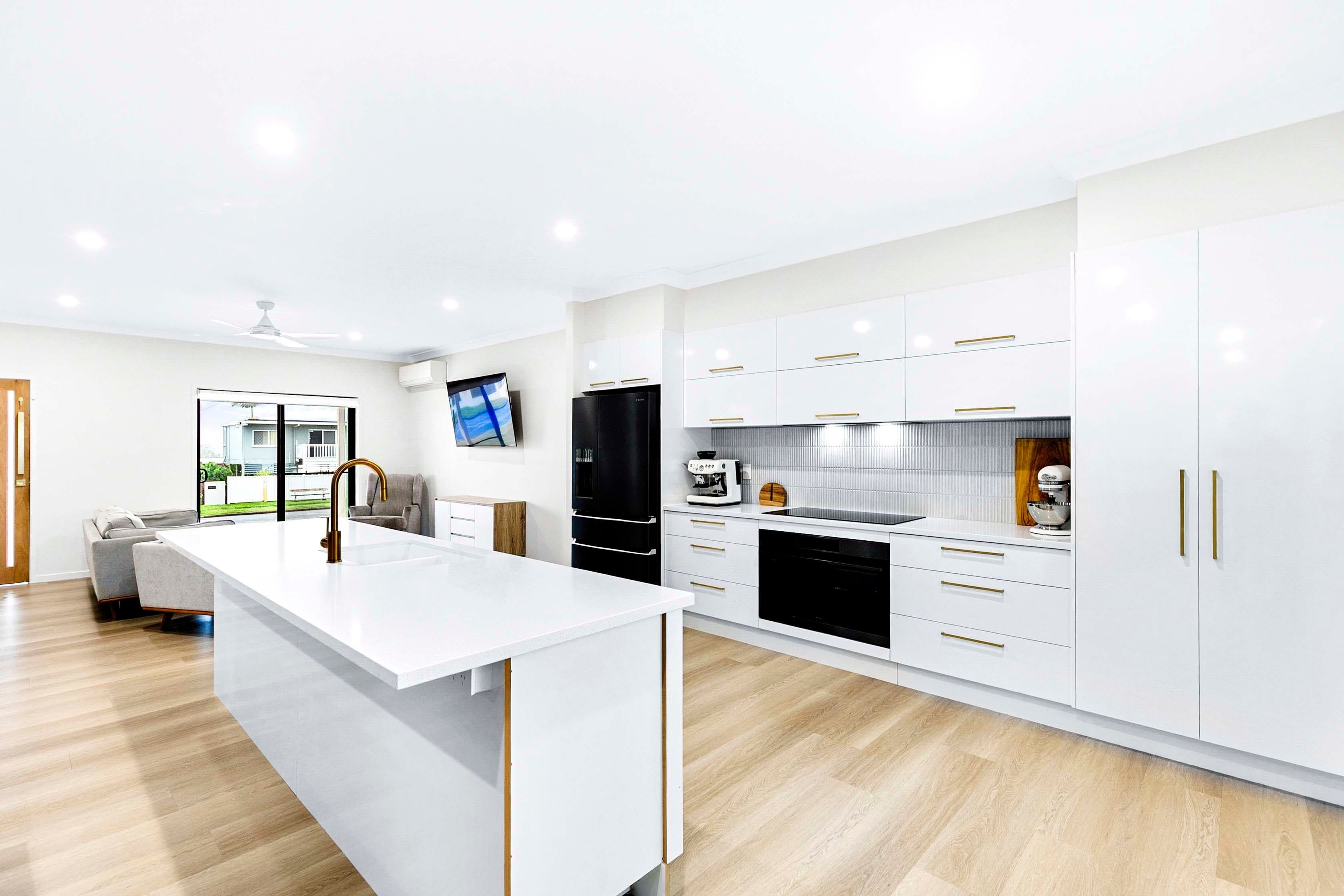 16 Jensen Drive, Urraween QLD 4655, Urraween - Thumbnail 3
