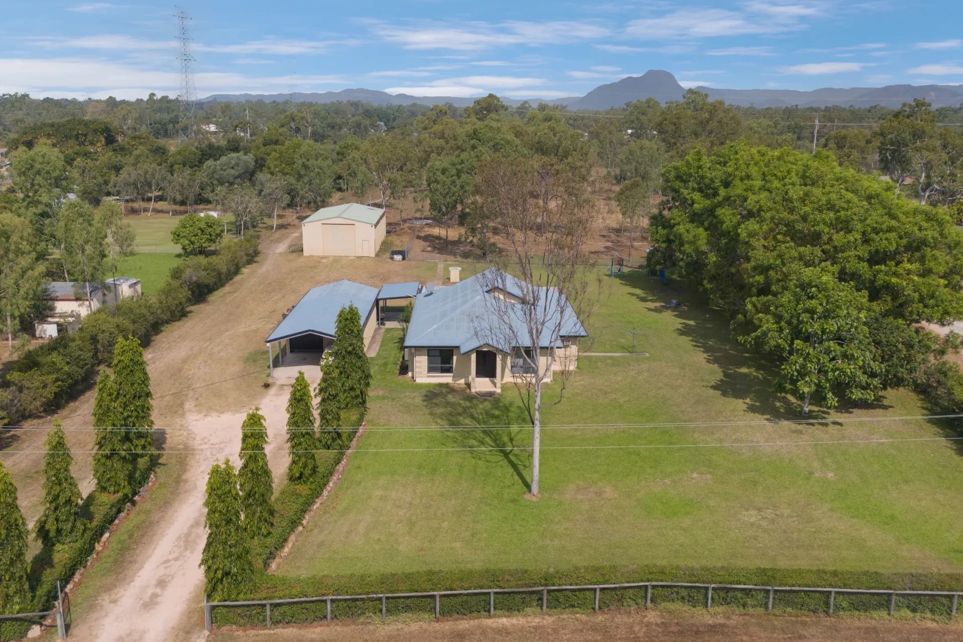4 Latvian Court, Kelso, QLD, Kelso - Thumbnail 3