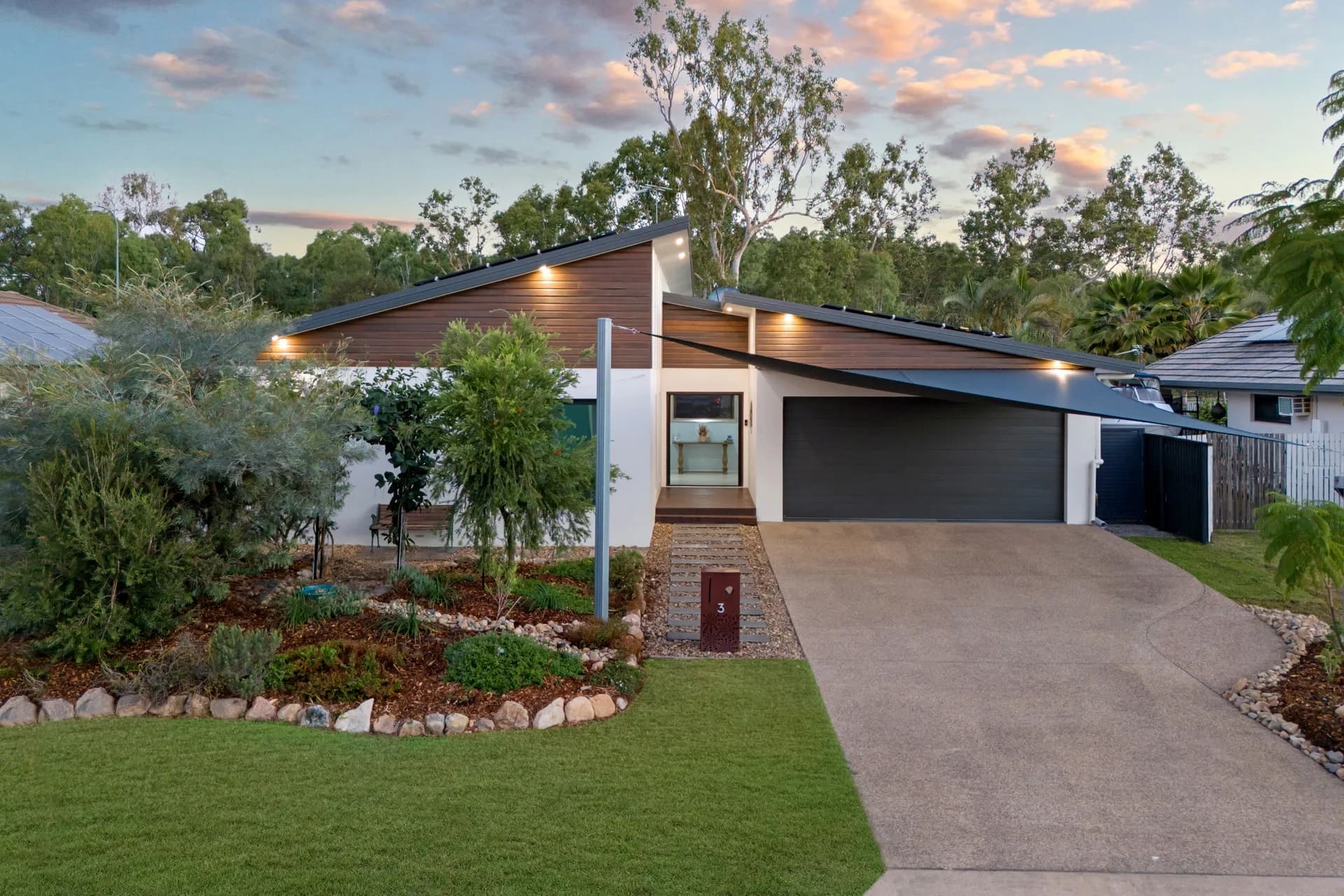 3 Eshelby Street, Bushland Beach, QLD, Bushland Beach - Thumbnail 3