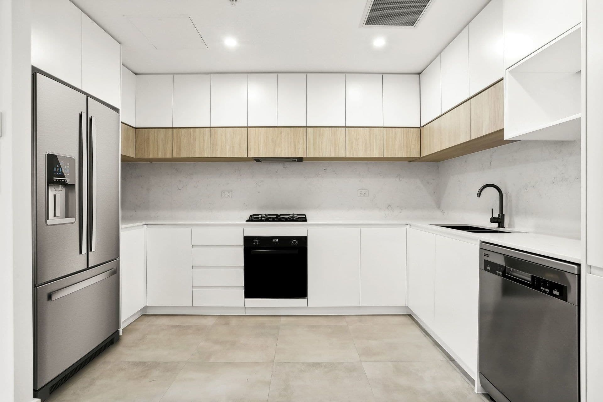 515/17-37 Wollongong Road, Arncliffe - Thumbnail 4