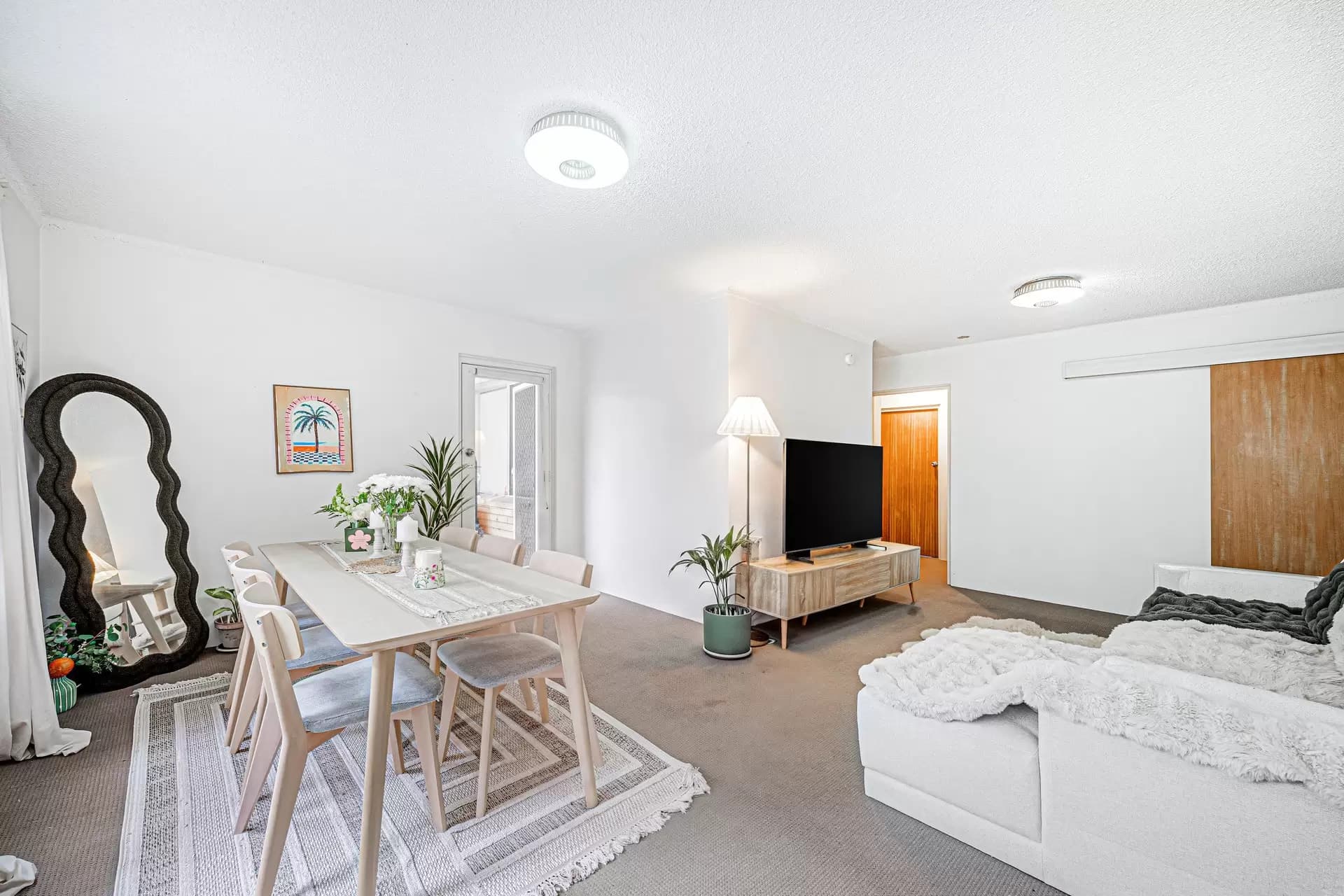 8/8 Essex Street, Epping, Epping - Thumbnail 2