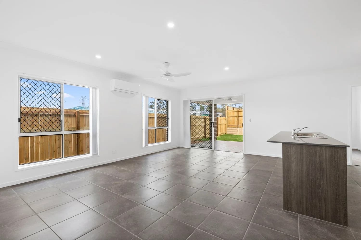 12 Branch Circuit, Greenbank, QLD, 4124, Greenbank - Thumbnail 2