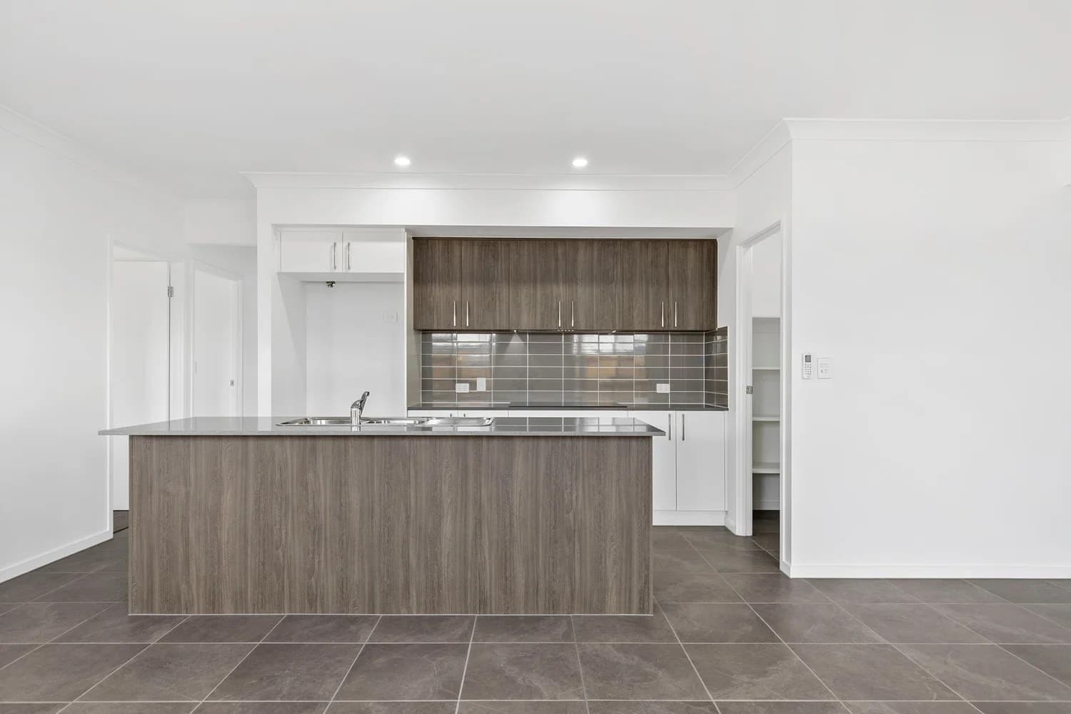 12 Branch Circuit, Greenbank, QLD, 4124, Greenbank - Thumbnail 3