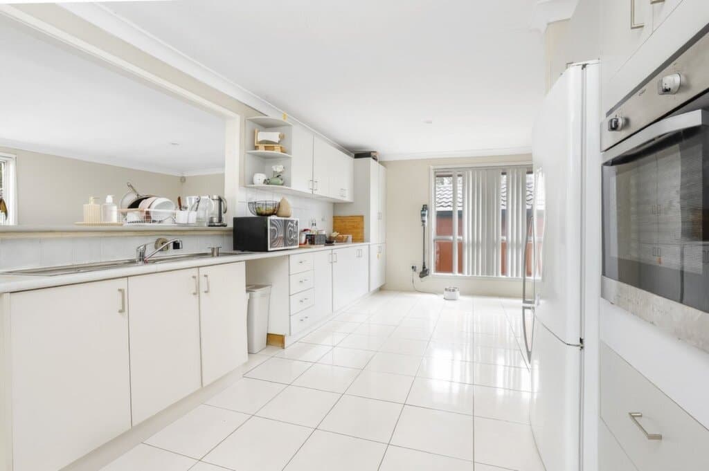 17 Bluegum Avenue, Prestons - Thumbnail 3
