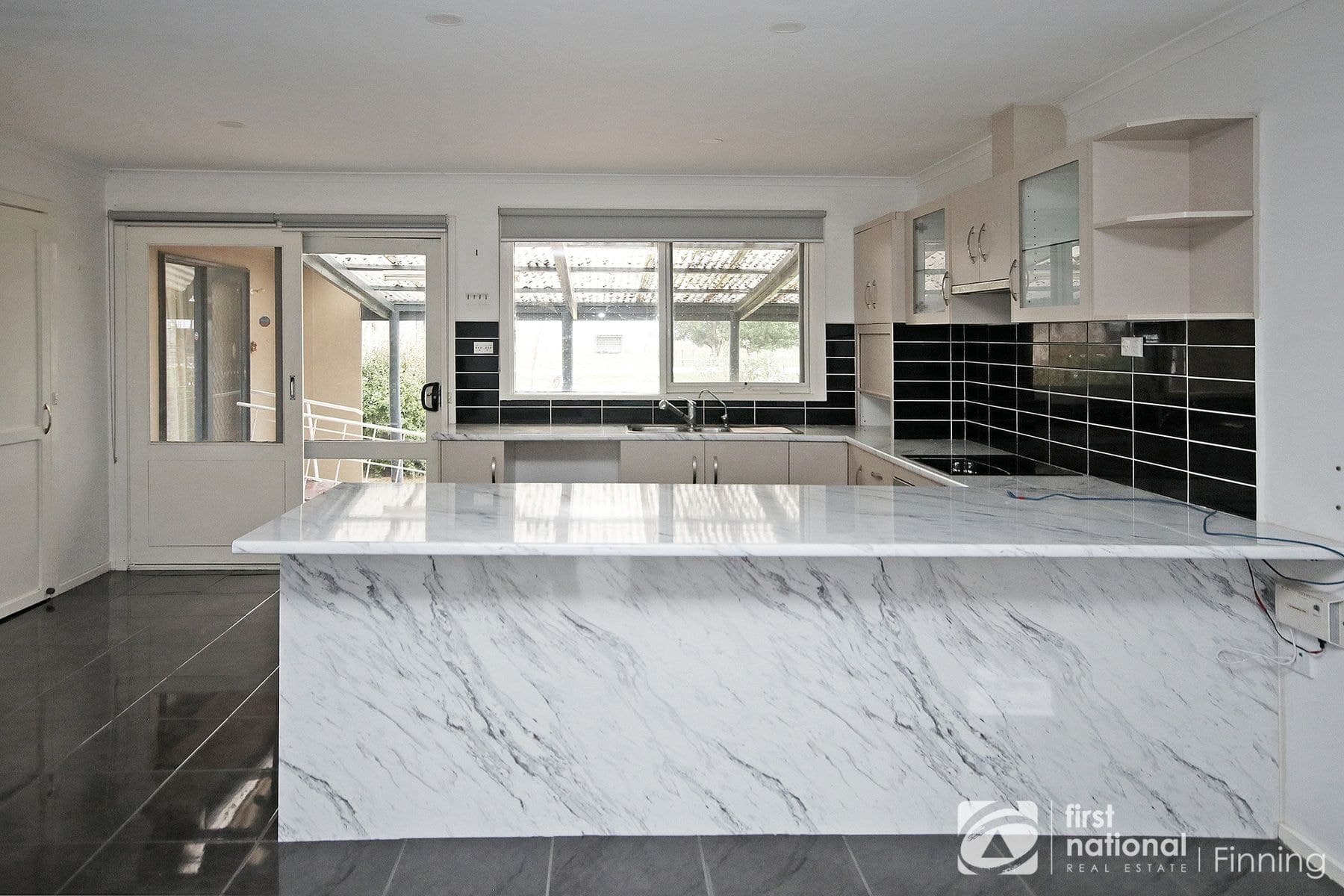 735 Tooradin Station Road, Clyde VIC 3978, Clyde - Thumbnail 3