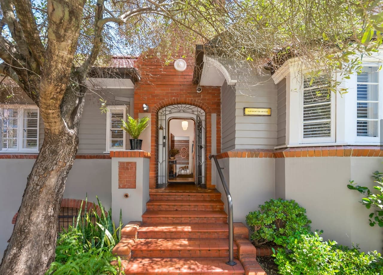 23 Rossiter Parade, Hamilton QLD 4007, Hamilton - Thumbnail 2
