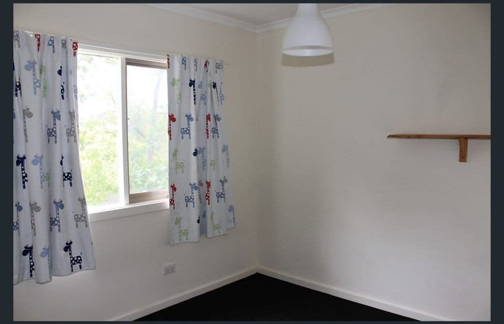 11 Glendale Street, Surrey Hills - Thumbnail 2