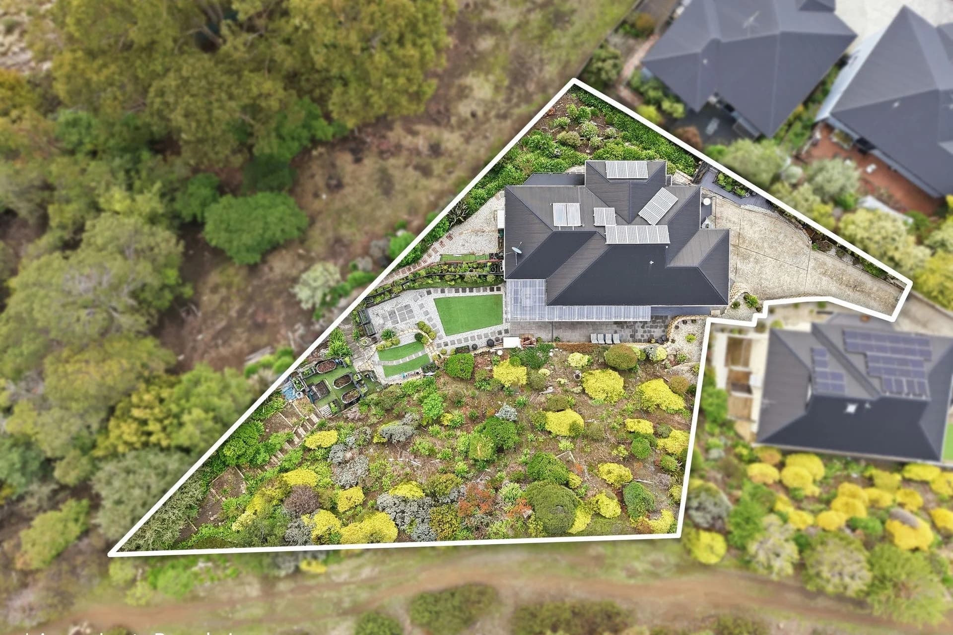 2/5 Ross Place, Mount Stuart - Thumbnail 3