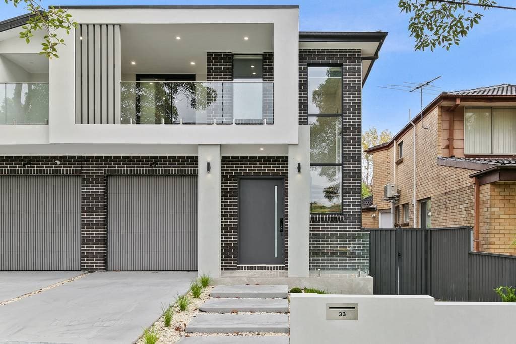 33 Byrne Avenue, Russell Lea - Image 1
