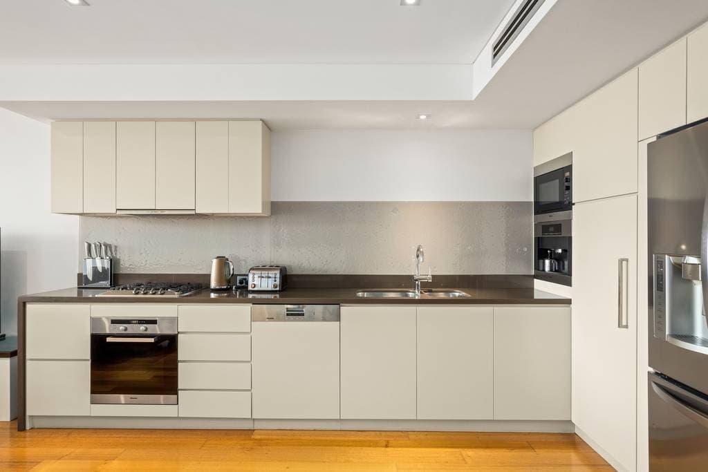 610/53 Crown Street, Wollongong, Wollongong - Thumbnail 2