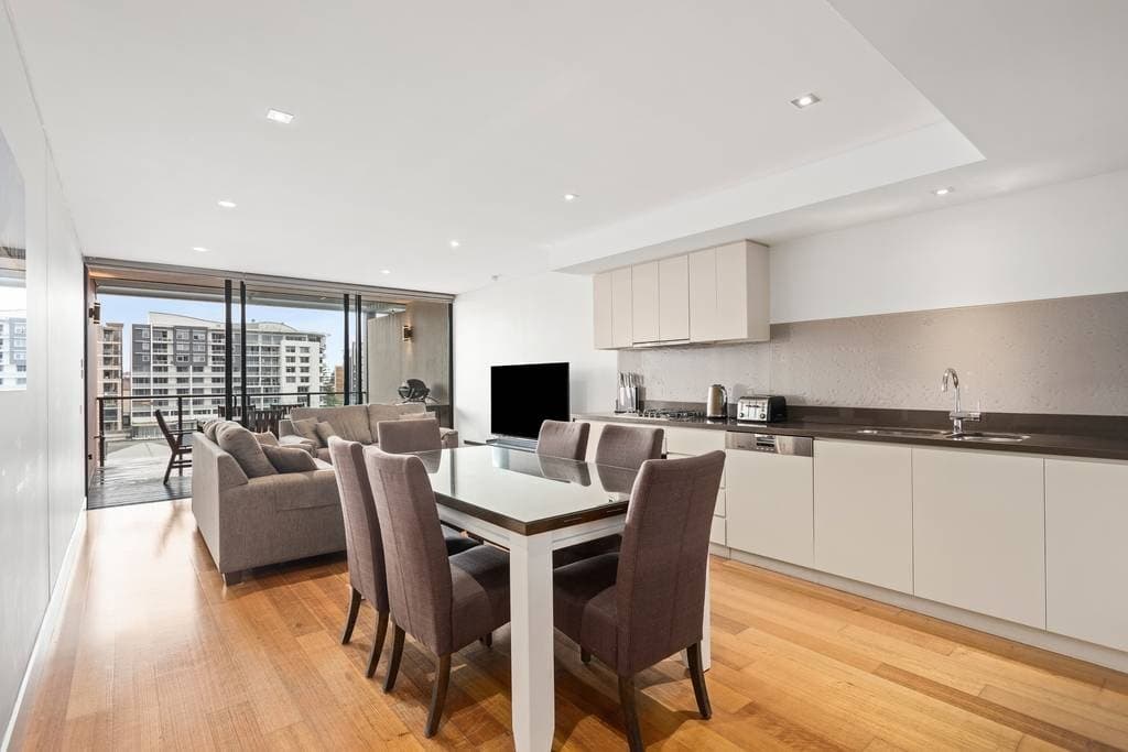 610/53 Crown Street, Wollongong, Wollongong - Thumbnail 4