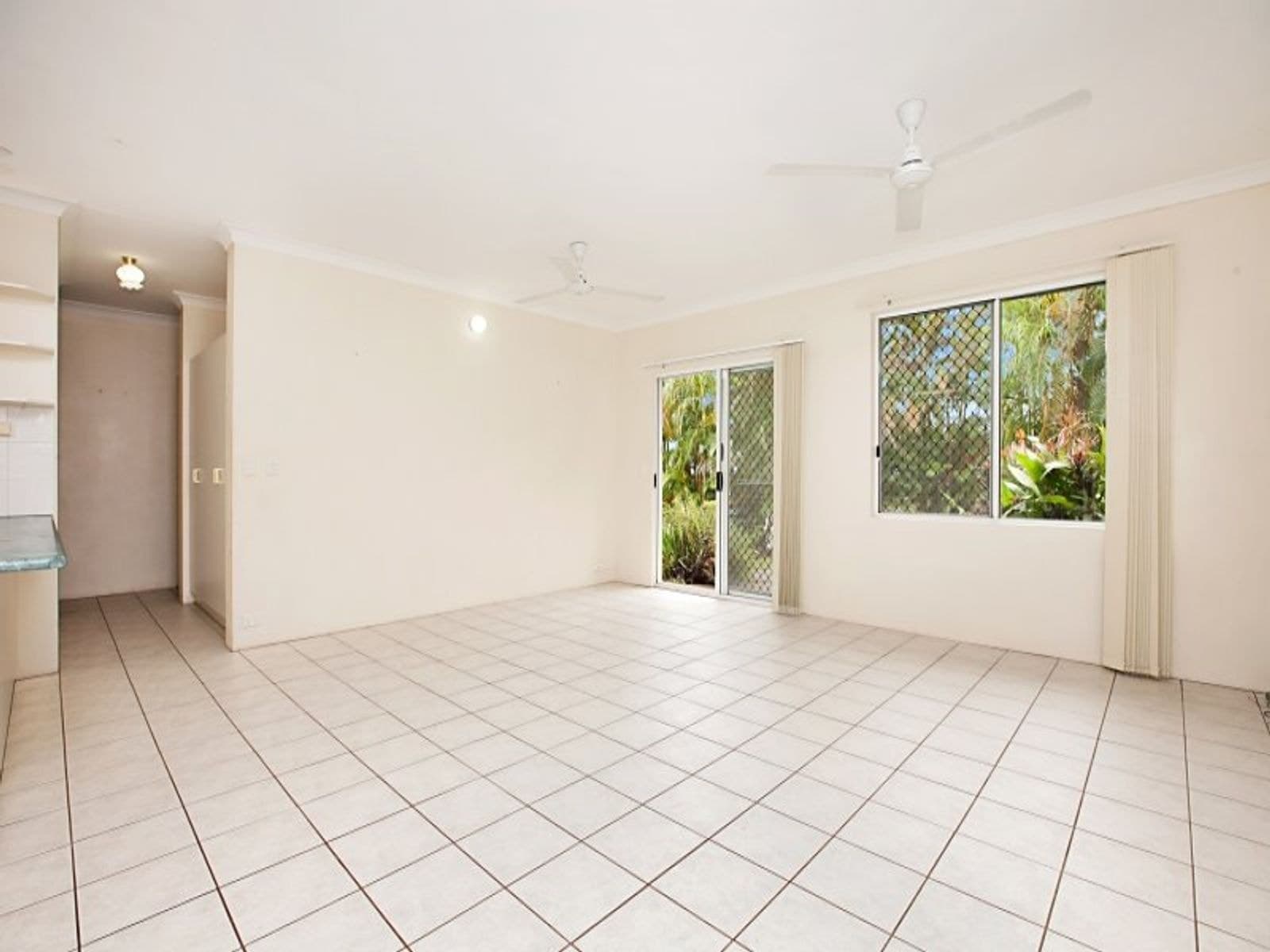 1/16 Excelsa Court, Rosebery NT 0832, Rosebery - Thumbnail 8
