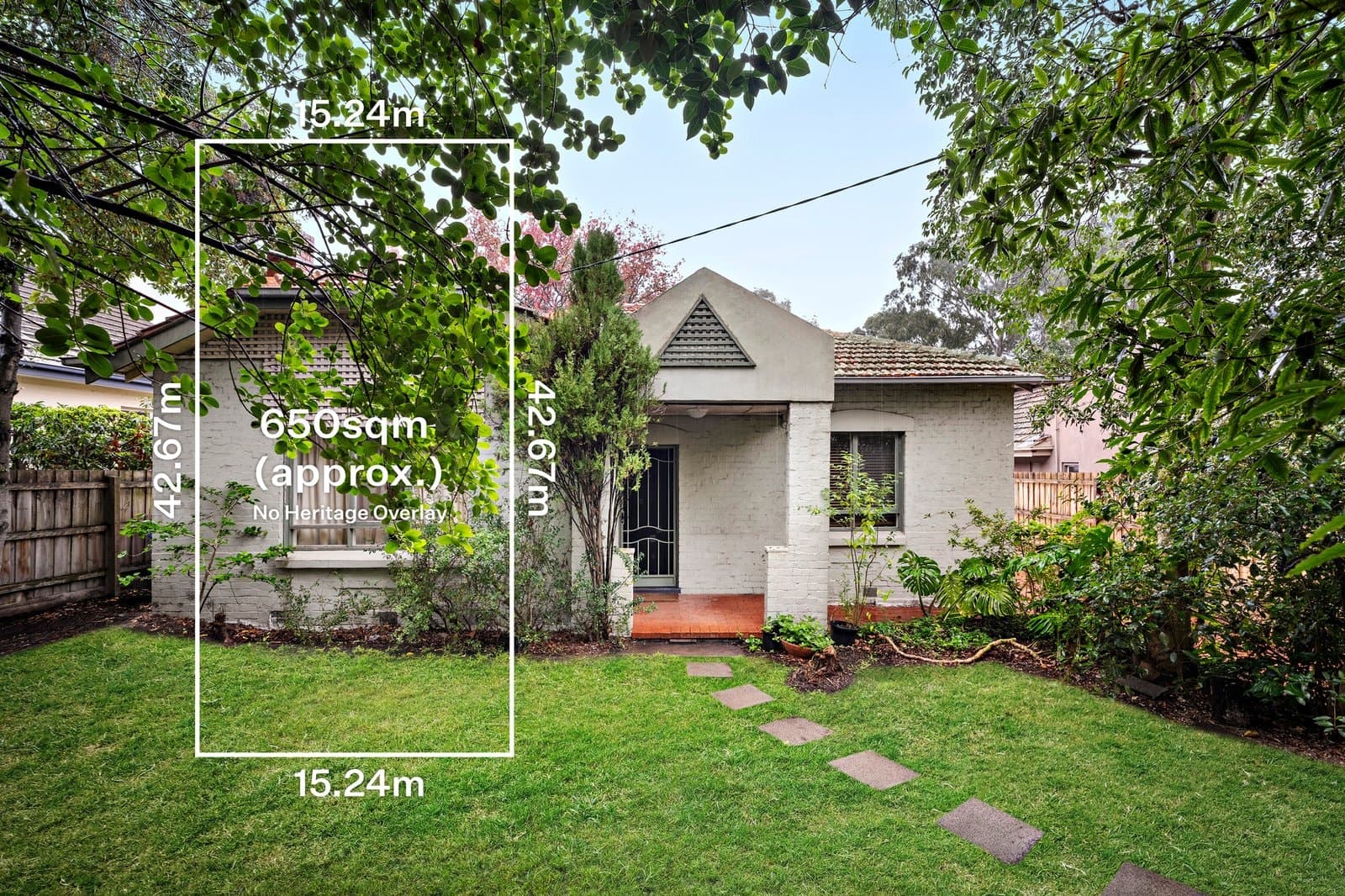 29 Sutherland Avenue, Kew East - Image 1