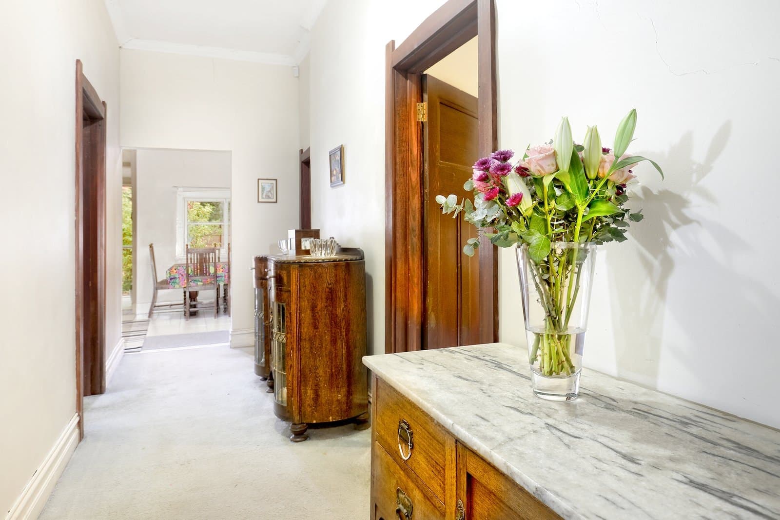 29 Sutherland Avenue, Kew East - Thumbnail 3