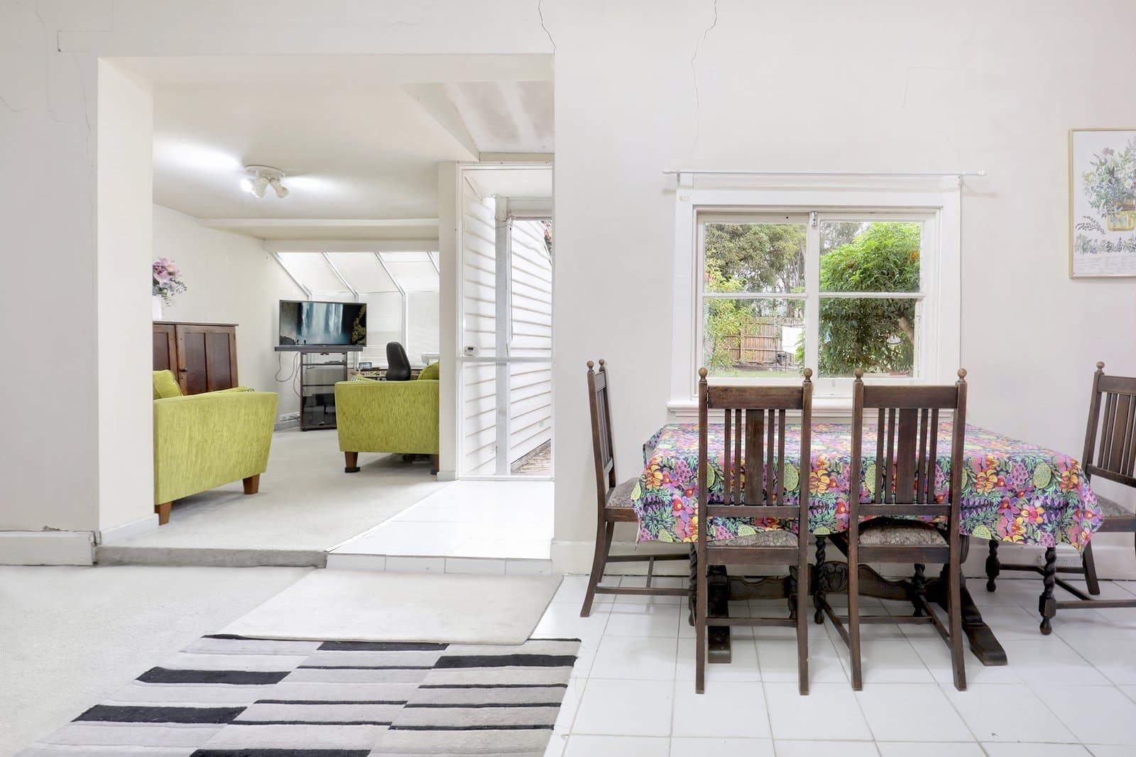 29 Sutherland Avenue, Kew East - Thumbnail 4