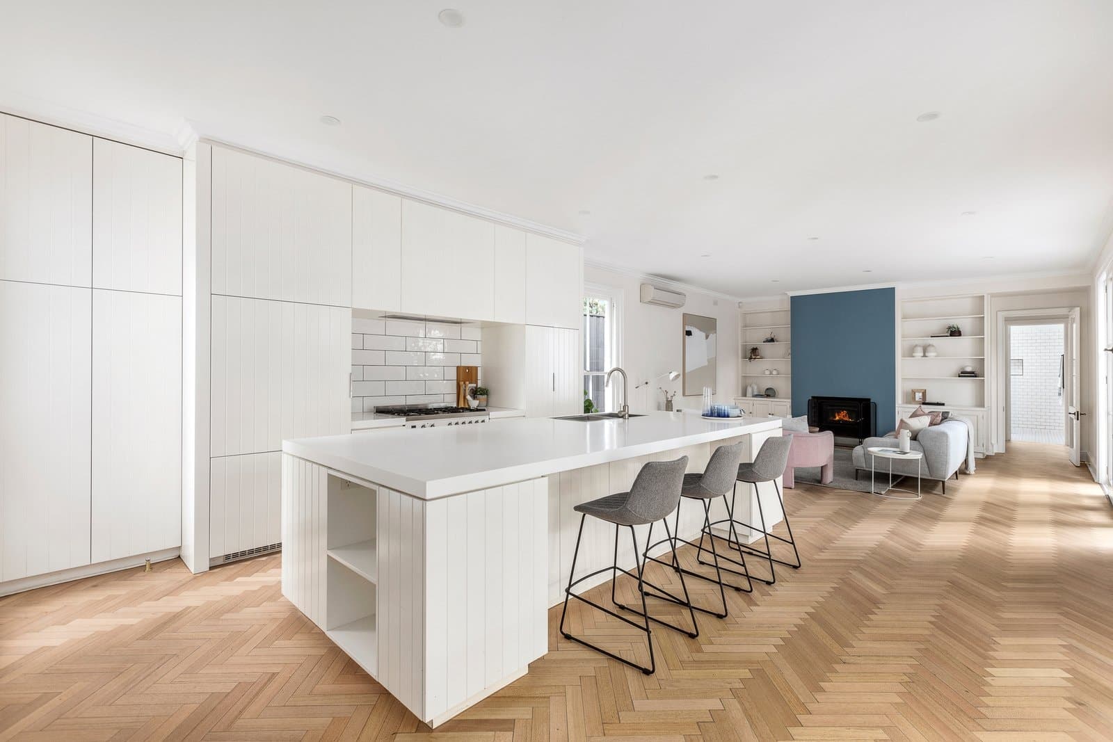 2 Berkeley Street, Hawthorn - Thumbnail 3