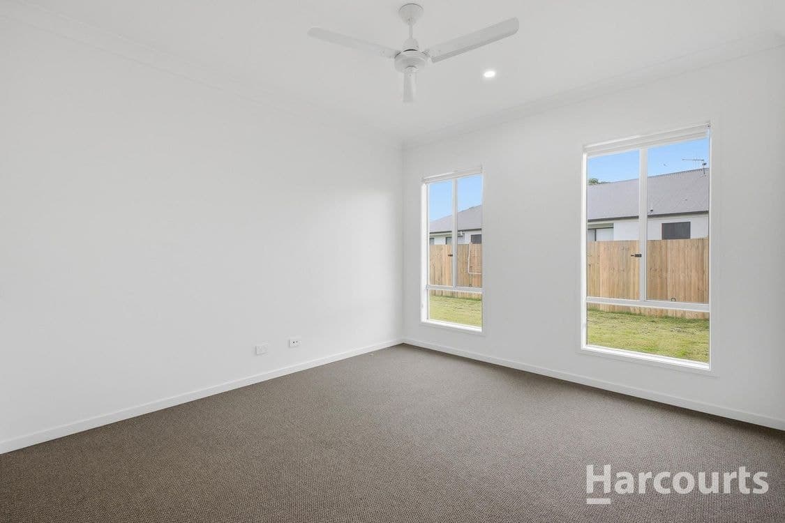 23 Torbanlea Street, BURRUM HEADS, QLD, 4659, Burrum Heads - Thumbnail 6