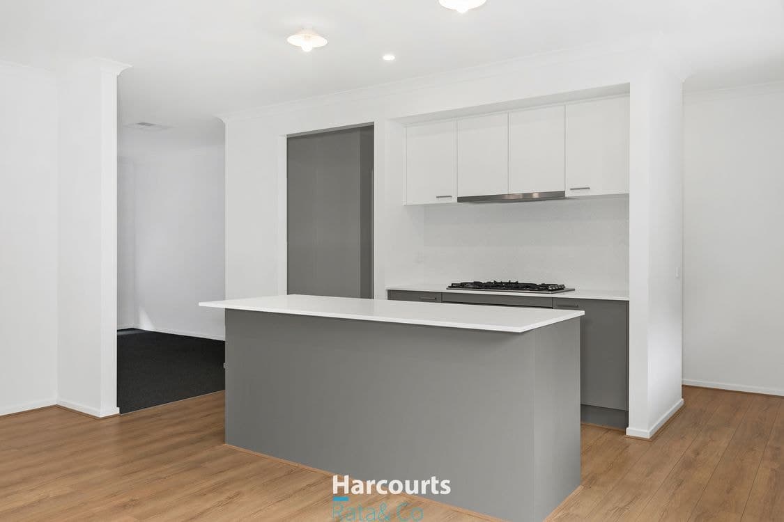 16 Aquarius Way, Wollert, VIC 3750, Wollert - Thumbnail 2