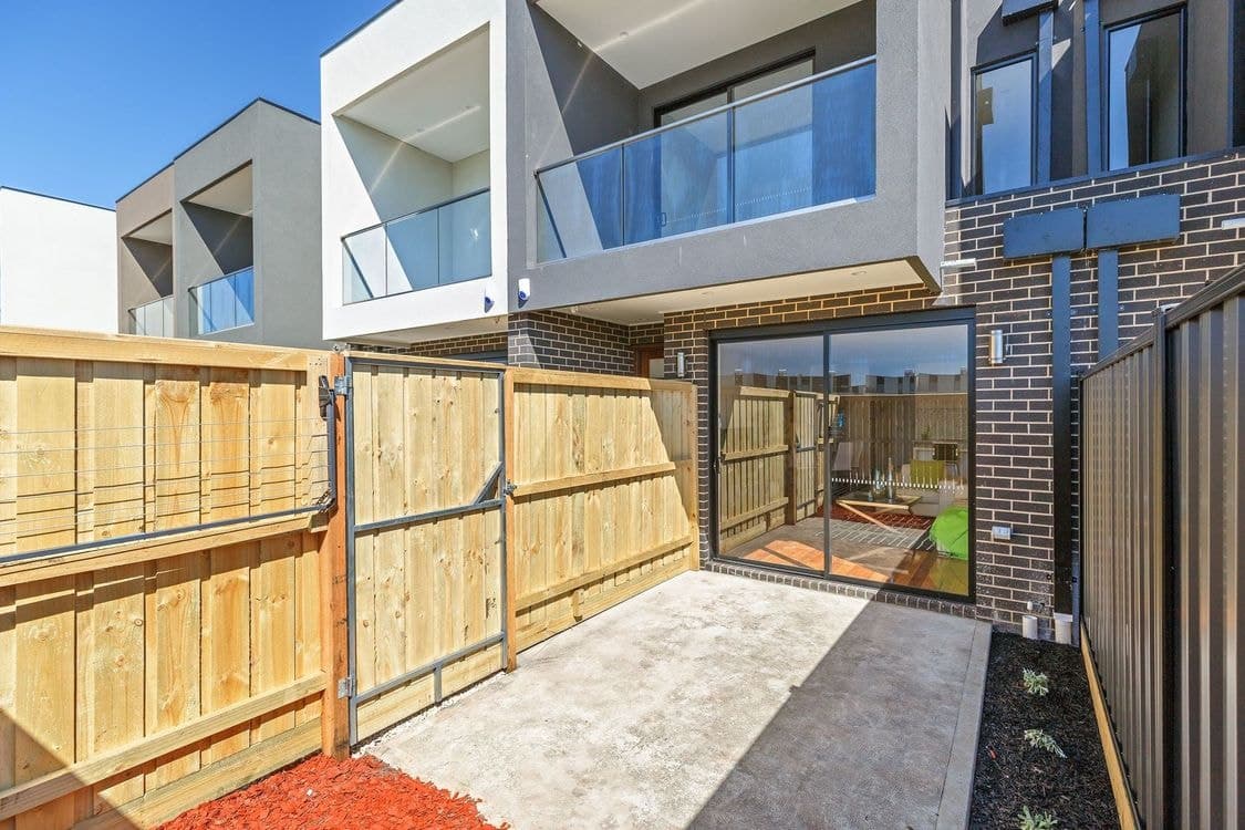 4/90 Saltlake Boulevard, Wollert, VIC, 3750, Wollert - Thumbnail 3