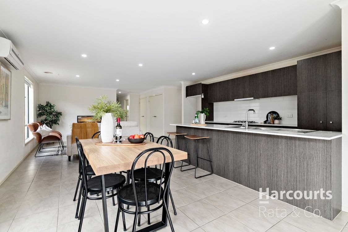 14 Wimmera Crescent, Wollert, VIC, 3750, Wollert - Thumbnail 3