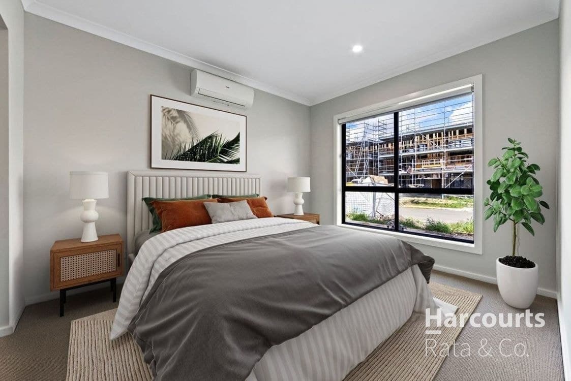 11 Snowflake Crescent, South Morang, VIC 3752, South Morang - Thumbnail 5