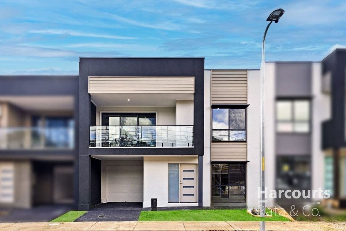 11 Snowflake Crescent, South Morang, VIC 3752, South Morang - Thumbnail 7