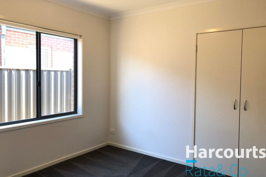 18 Fortitude Drive, Craigieburn, VIC, 3064, Craigieburn - Thumbnail 5
