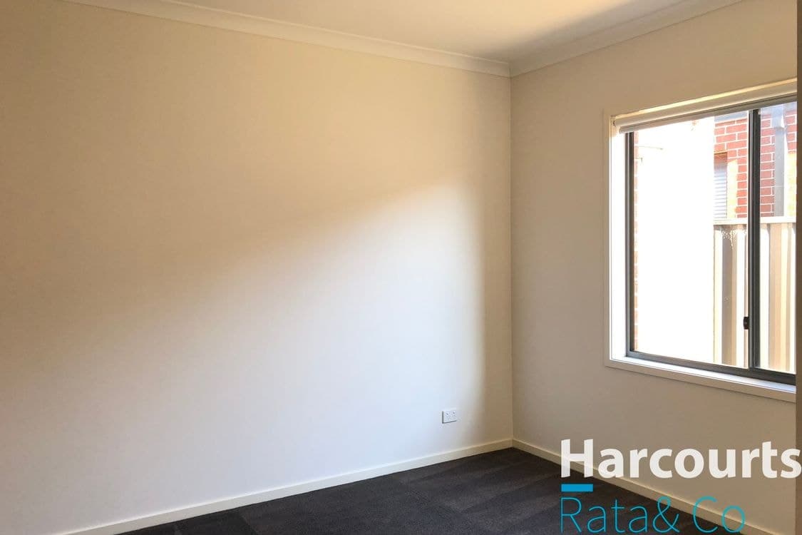 18 Fortitude Drive, Craigieburn, VIC, 3064, Craigieburn - Thumbnail 8