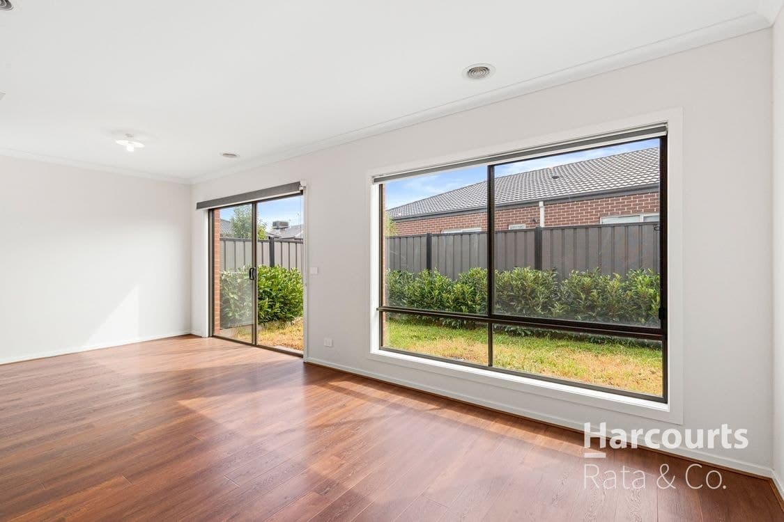 33 Tucholsky Drive, Kalkallo, VIC, 3064, Kalkallo - Thumbnail 3