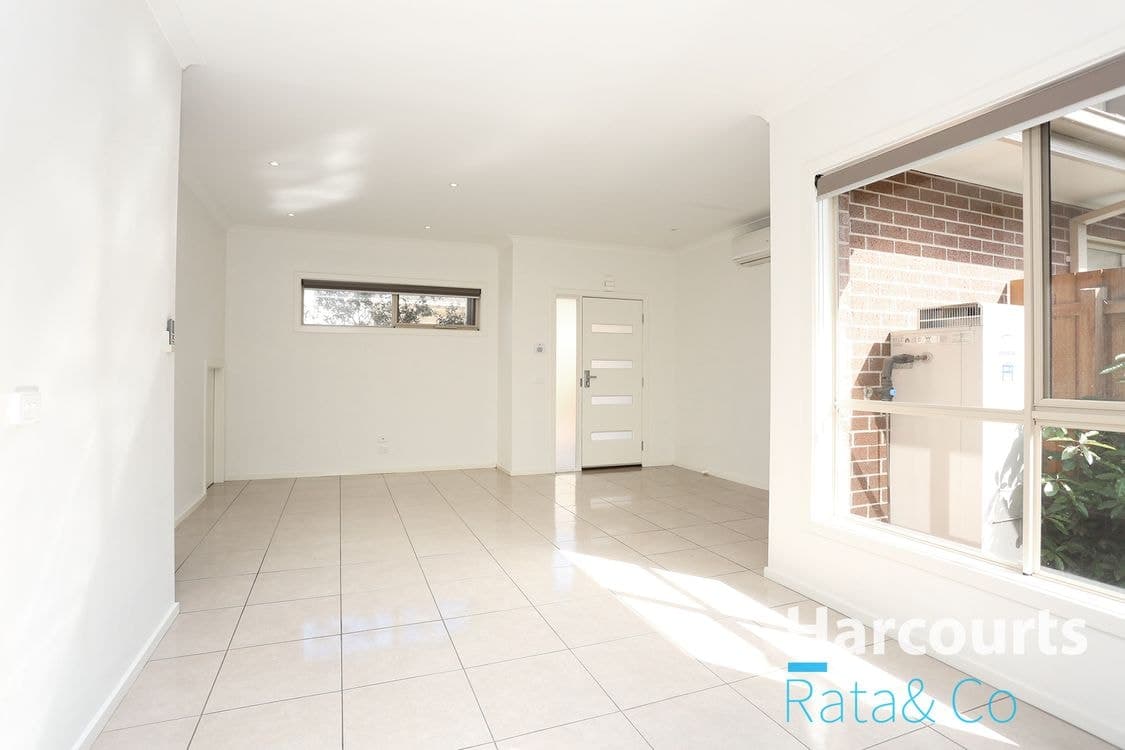 2/27 Cyprus Street, Lalor, VIC, 3075, Lalor - Thumbnail 2