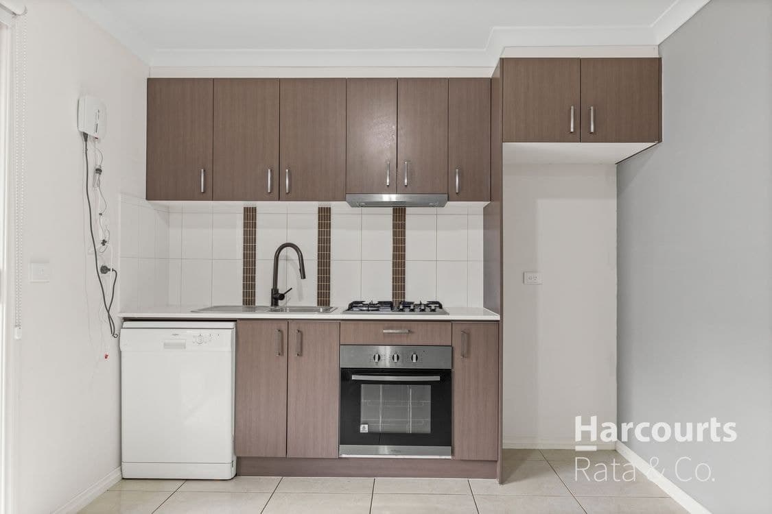 2/167 The Boulevard, Thomastown, VIC, 3074, Thomastown - Thumbnail 2