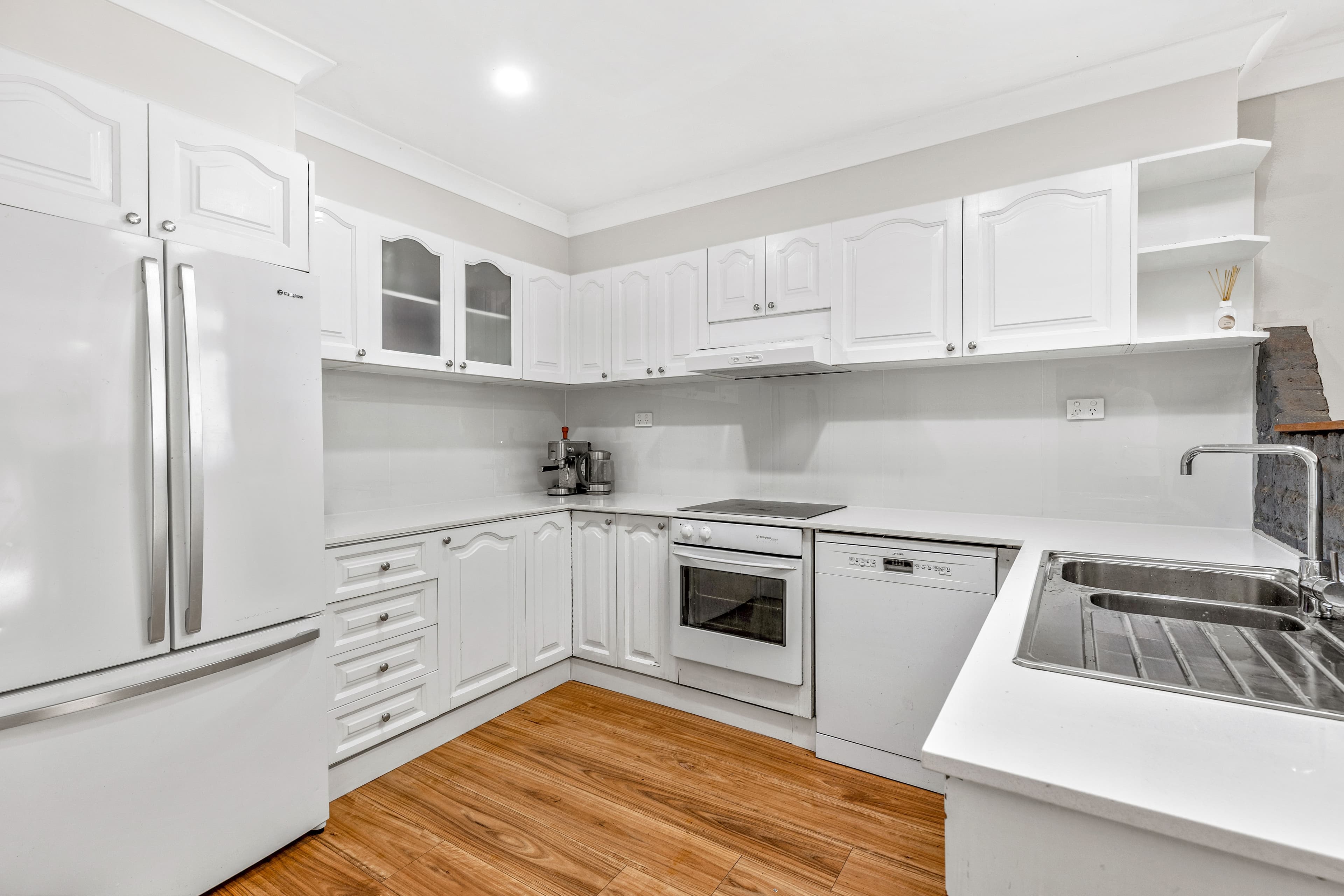 25 Waratah Road, WARRIMOO, Warrimoo - Thumbnail 3