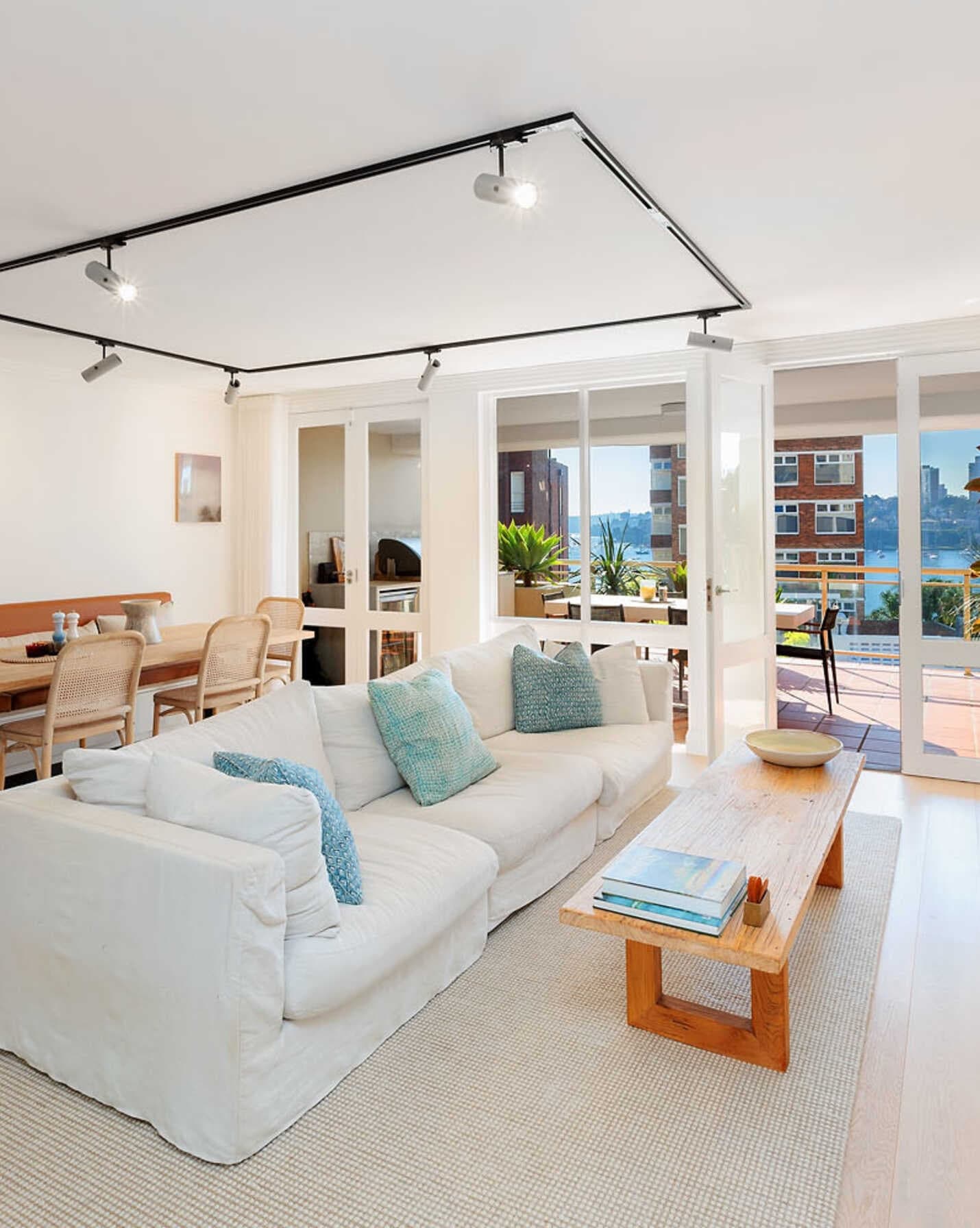 4/11 Billyard Avenue Elizabeth Bay, Bay - Image 1
