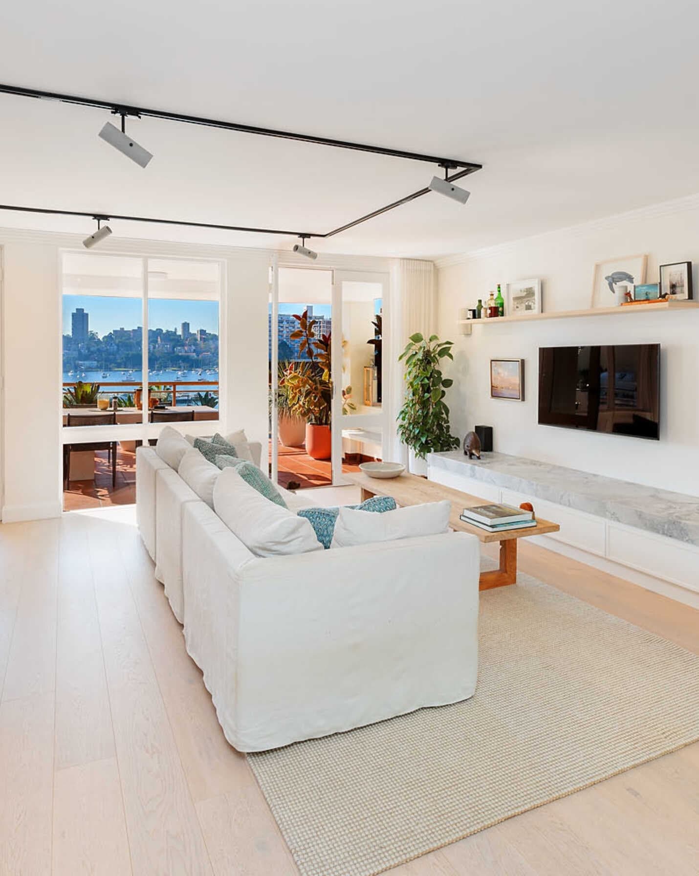 4/11 Billyard Avenue Elizabeth Bay, Bay - Thumbnail 2