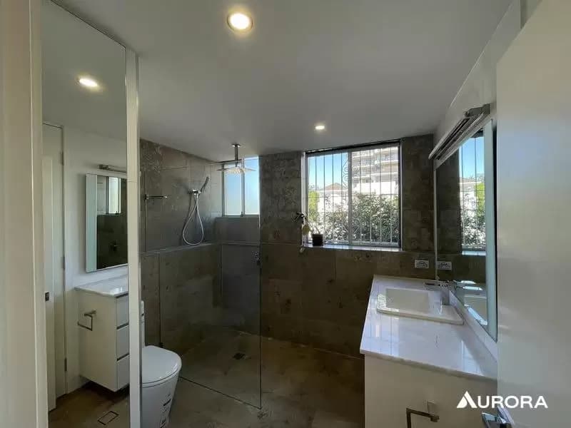 5/34 Park Avenue, East Brisbane, East Brisbane - Thumbnail 4