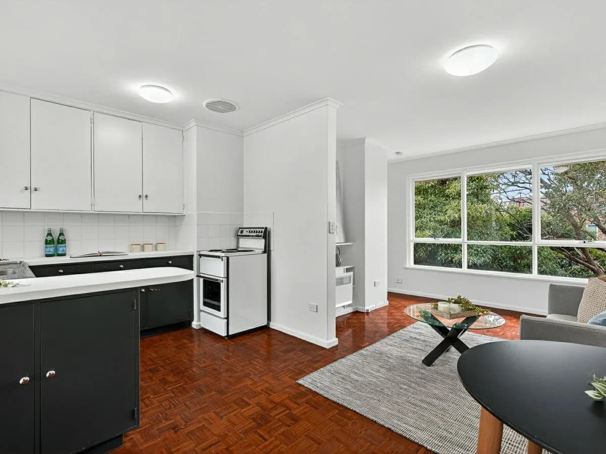 2/696 Waverley Road, MALVERN EAST, Malvern East - Thumbnail 4