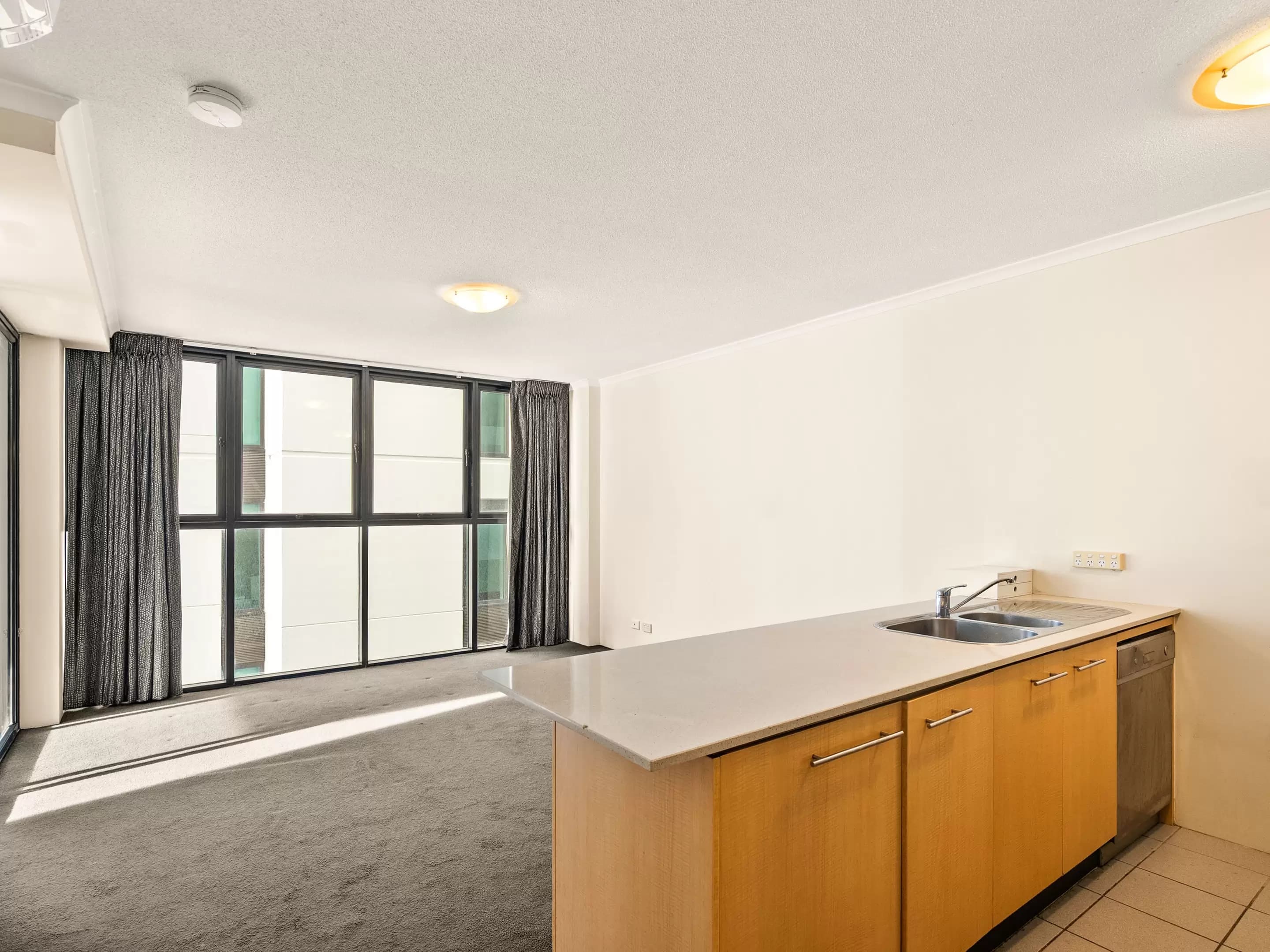 2302/79 Albert Street, Brisbane City, Brisbane City - Thumbnail 3