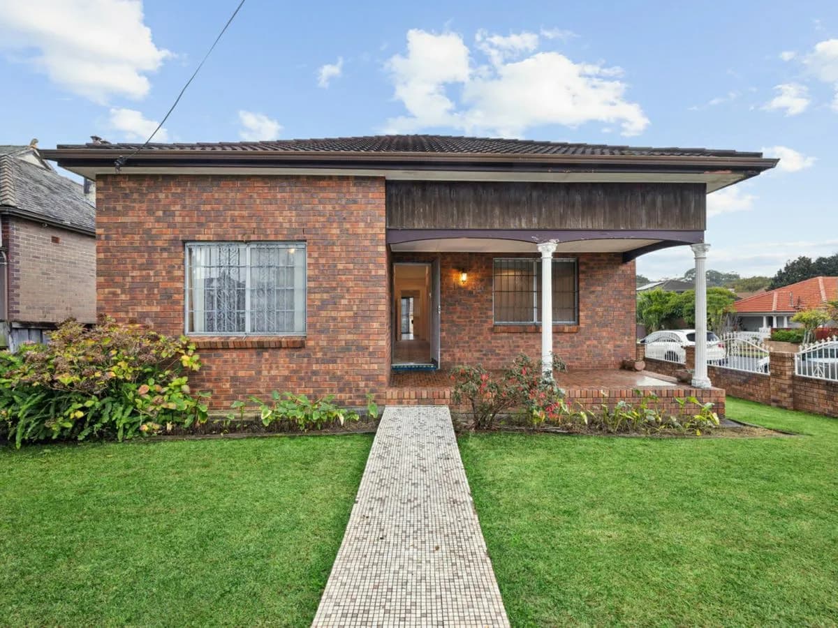 1 Lindsay Street, BURWOOD, Burwood - Image 1