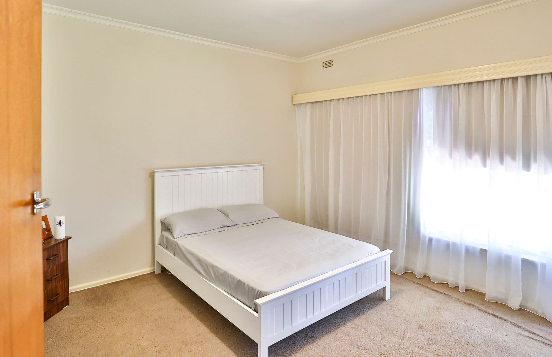 8 Barry Avenue, Mildura VIC 3500, Mildura - Thumbnail 5
