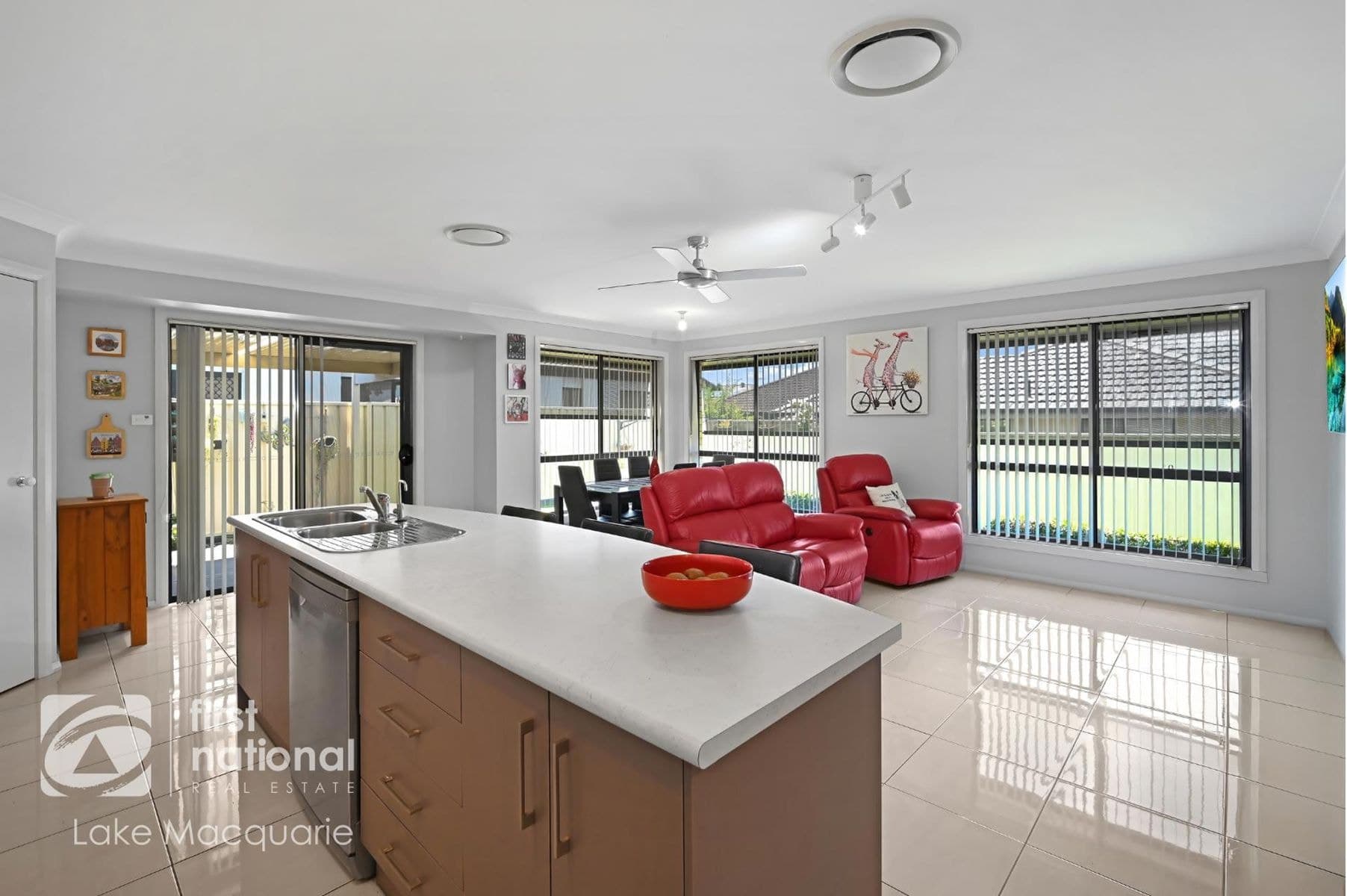 22 Ridgemont Avenue, Cameron Park NSW 2285, Cameron Park - Thumbnail 4