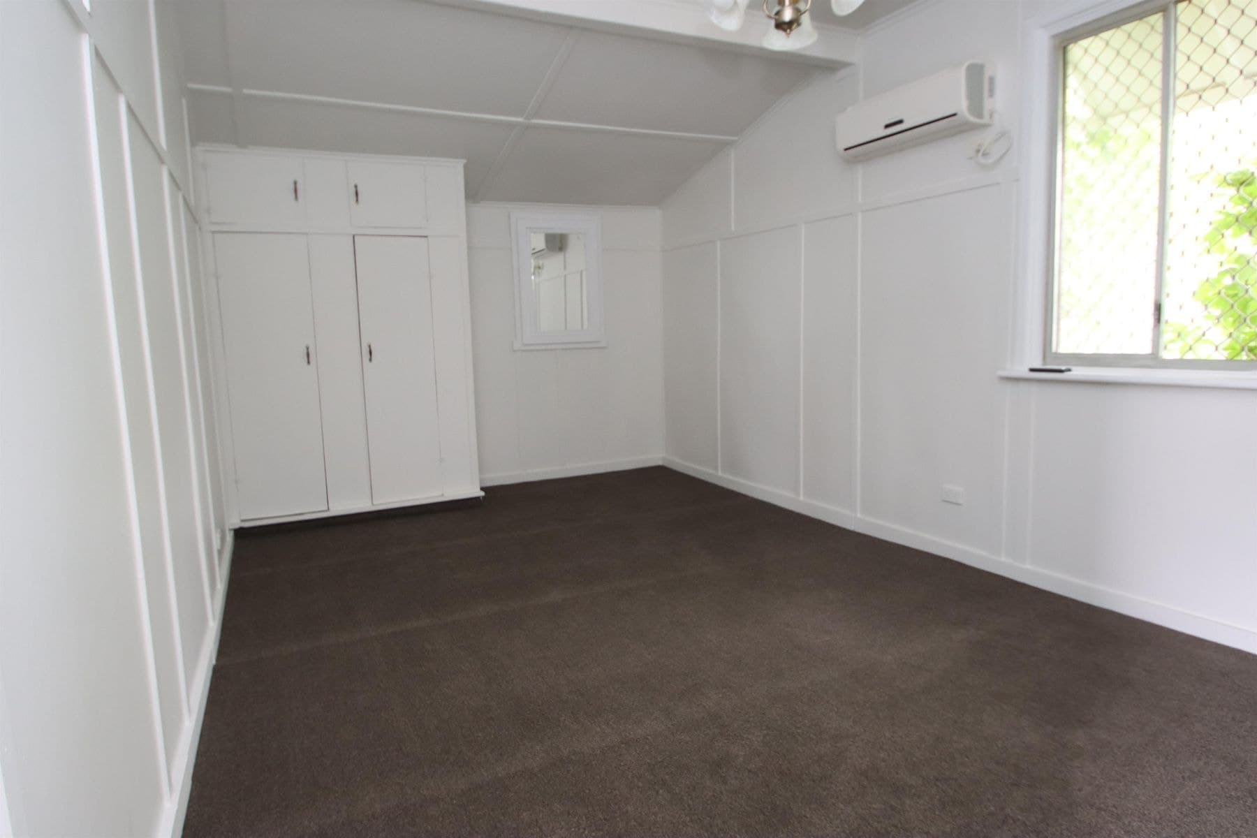 120 Miles Street, Tenterfield NSW 2372, Tenterfield - Thumbnail 3