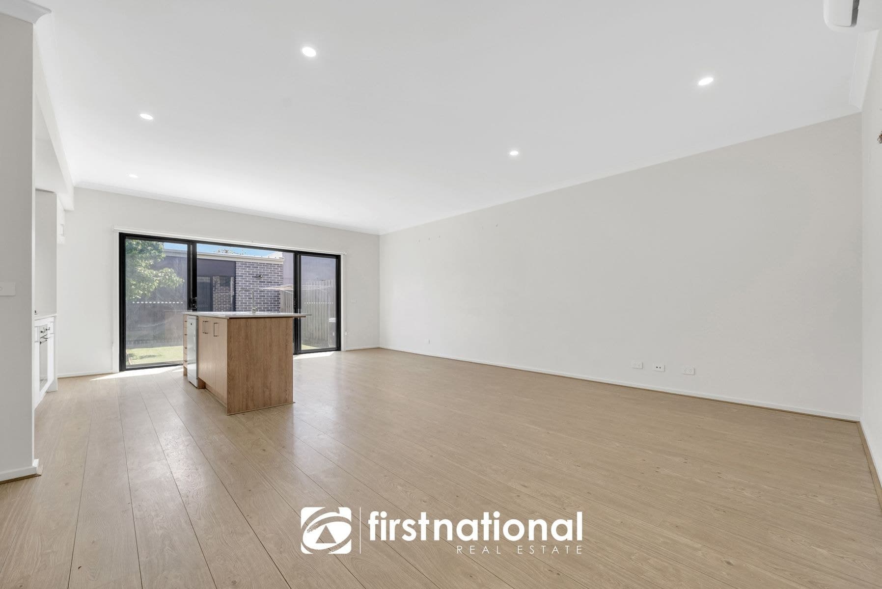 12 Cherry Tree Lane, Clyde VIC 3978, Clyde - Thumbnail 3