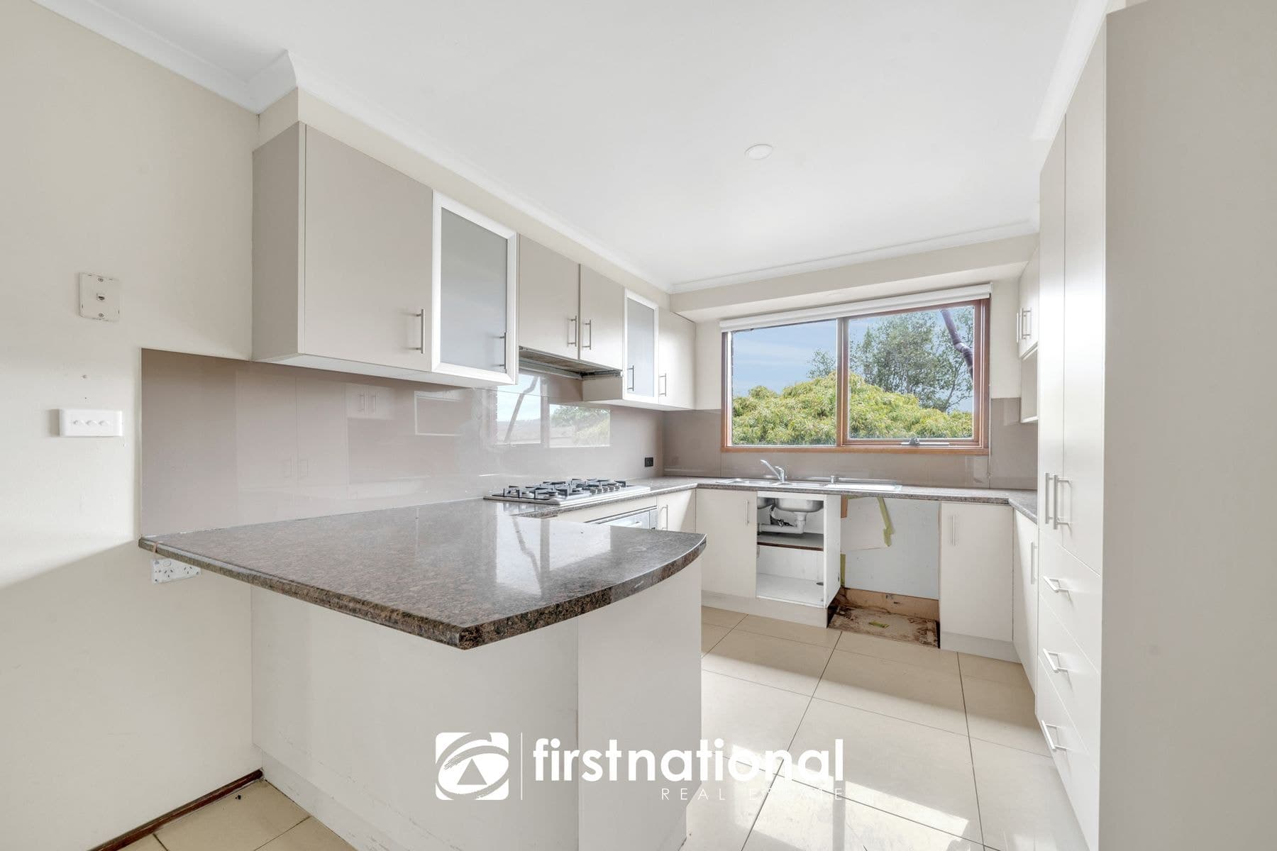 5 Nevis Court, Endeavour Hills VIC 3802, Endeavour Hills - Thumbnail 4