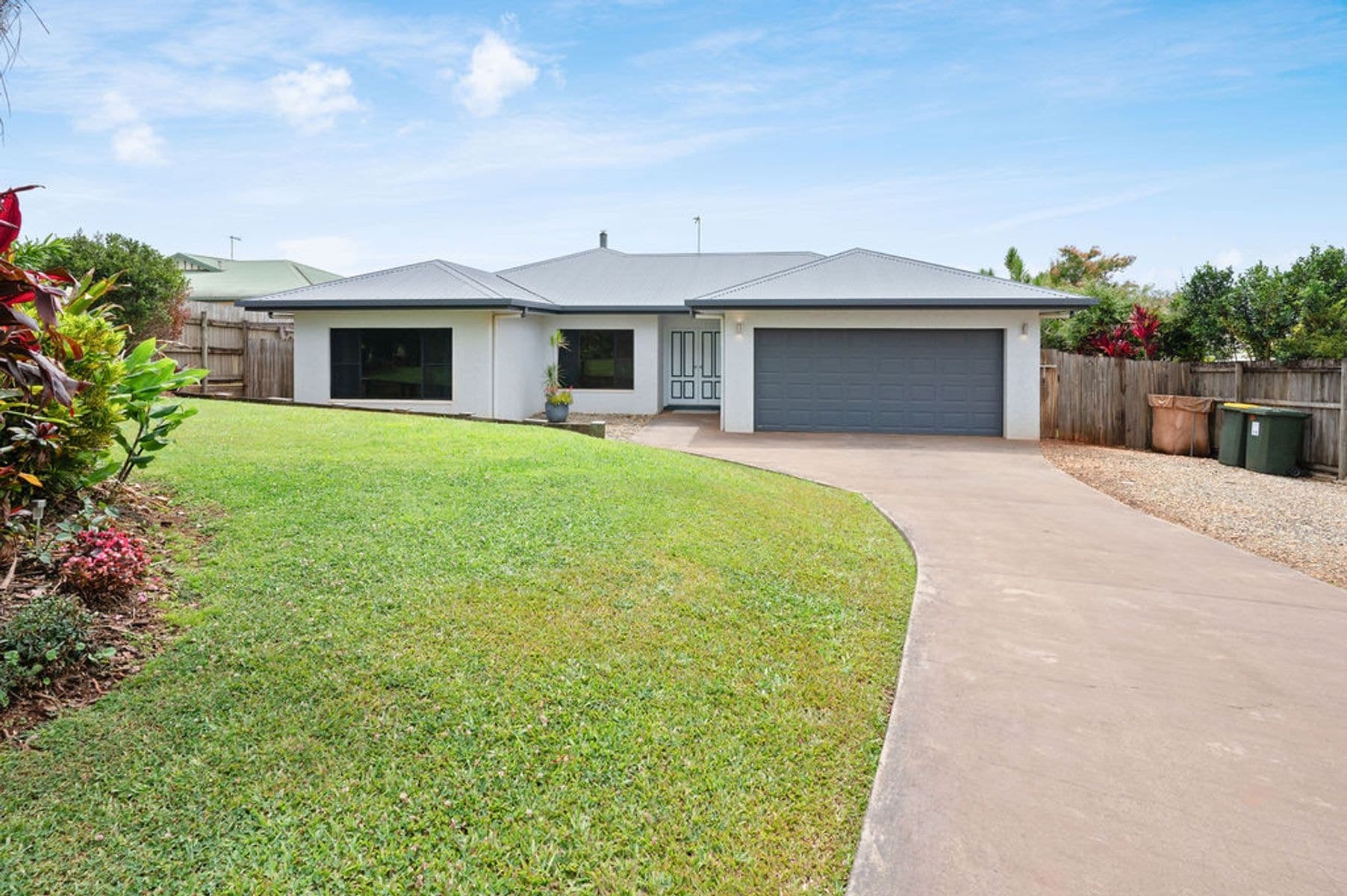 19 Jannina Drive, Atherton QLD 4883, Atherton - Thumbnail 2