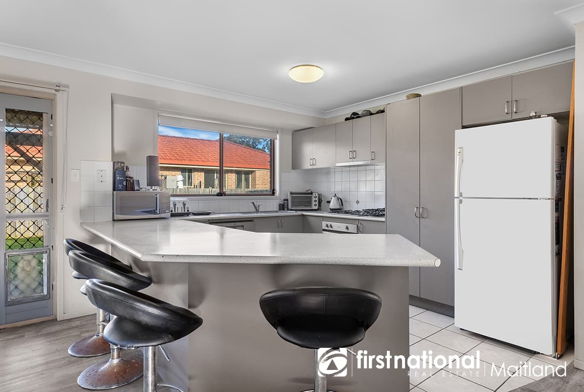 240 Denton Park Drive, Aberglasslyn NSW 2320, Aberglasslyn - Thumbnail 4