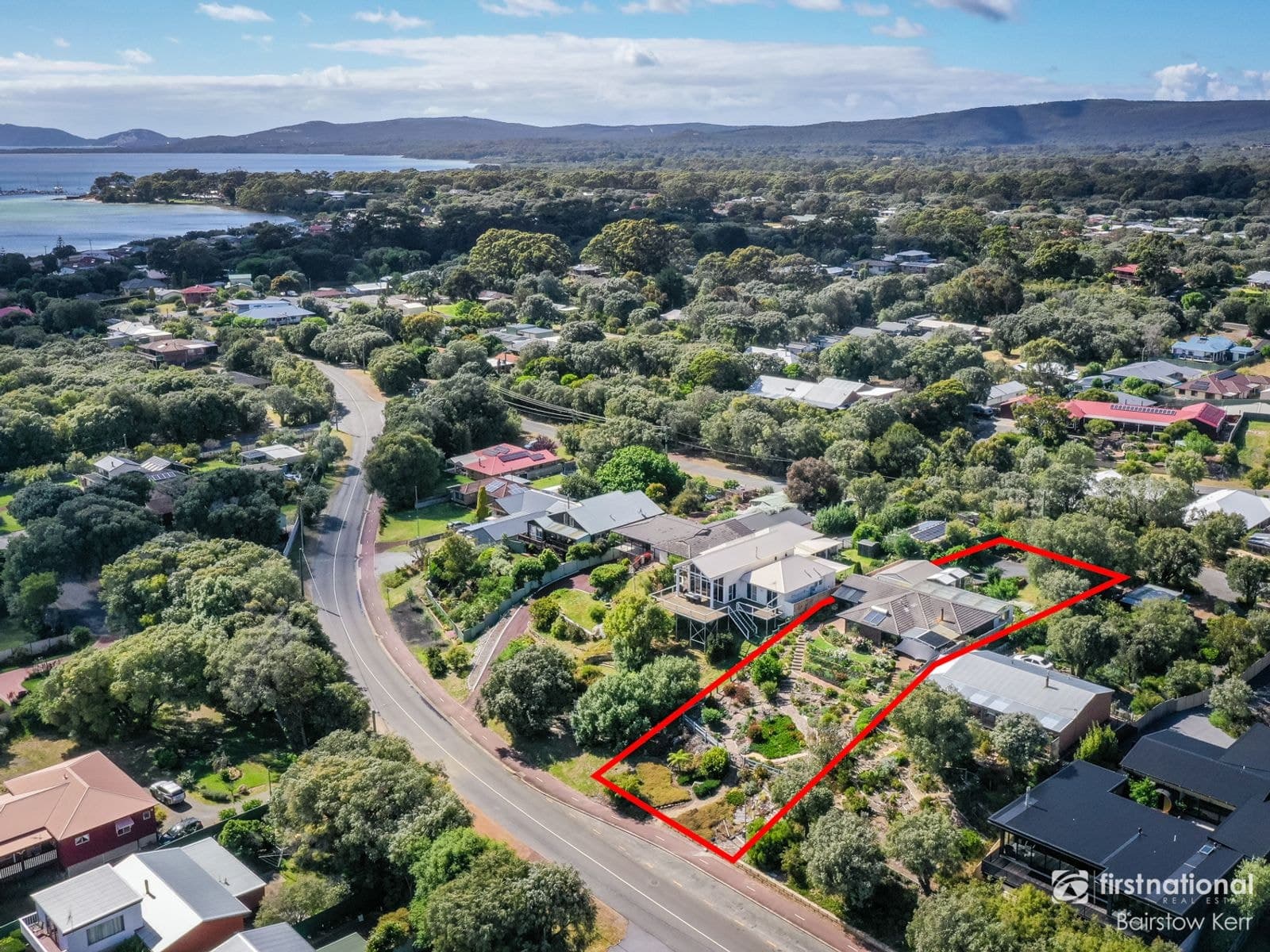 108 Bay View Drive, Little Grove WA 6330, Little Grove - Thumbnail 2