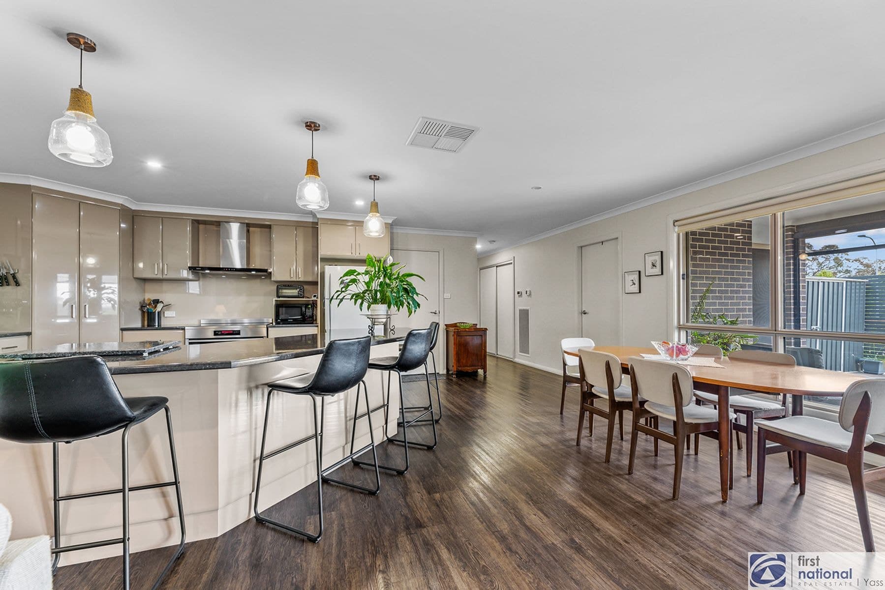 38 Colls Close, Yass NSW 2582, Yass - Thumbnail 4