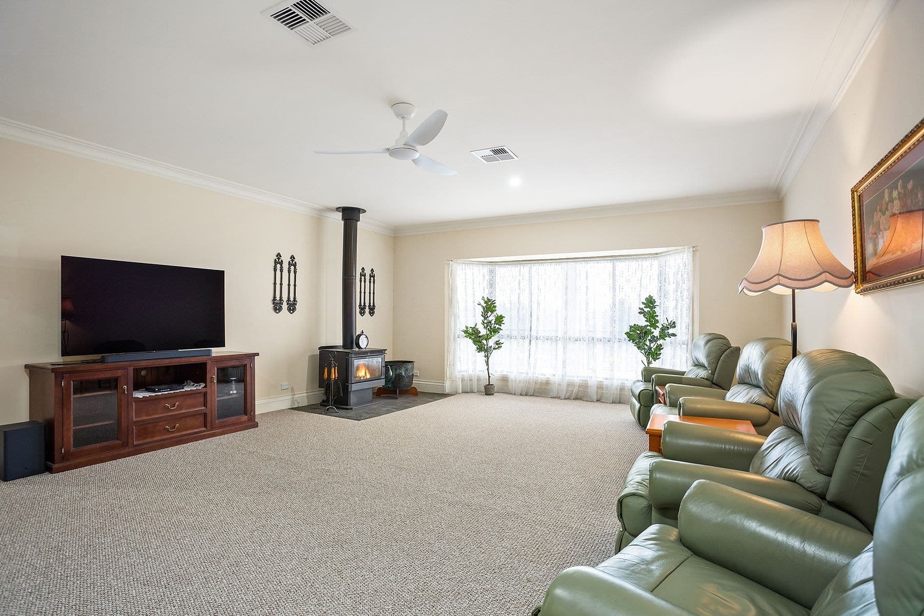 48 The Outlook, Kirkham NSW 2570, Kirkham - Thumbnail 7